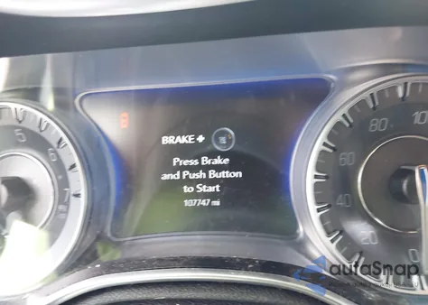 2018 Chrysler 300 Limited Awd from USA, damaged, VIN 2C3CCAKG0JH280217